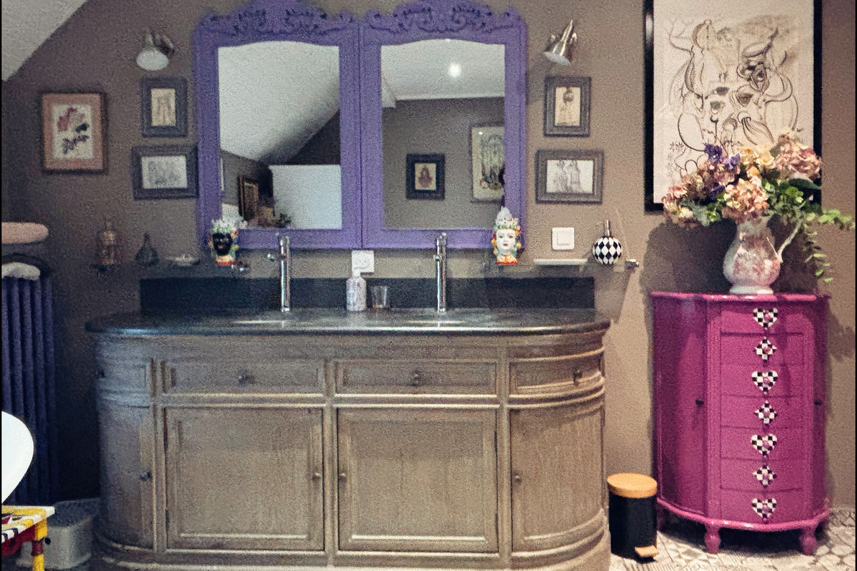 Jardin secret de Wonderland21 avec verdure luxuriante, chambre d'hôte avec jardin près de Disneyland Paris