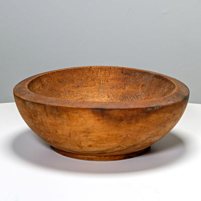 Saladier en bois massif tourné, artisanat ancien, chambre d'hôte Wonderland21 près de Disneyland Paris